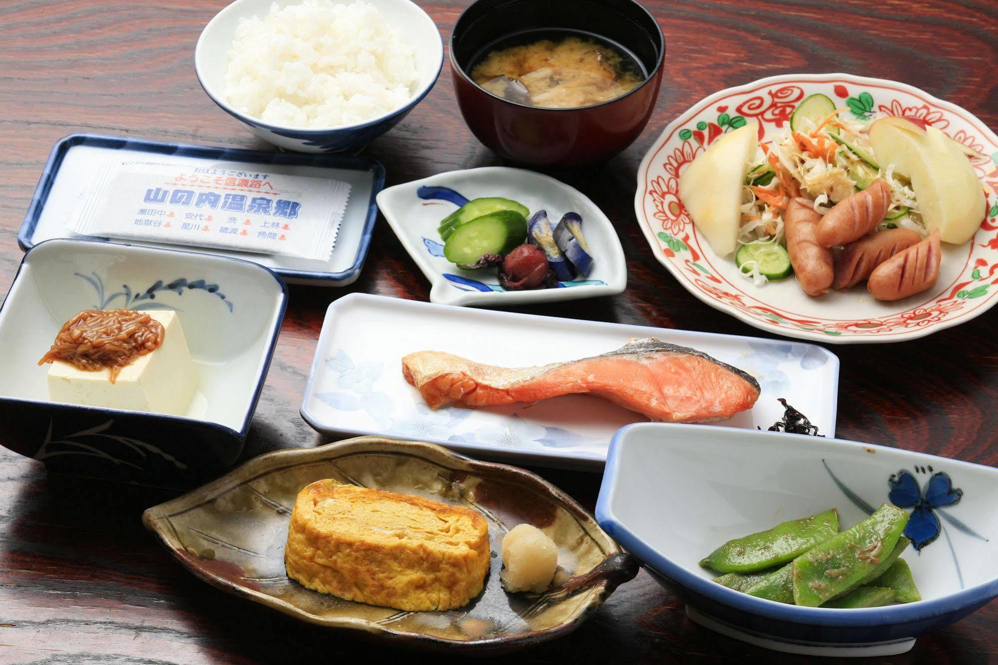 Yudanaka Seifuso Hotel Яманучи Екстериор снимка